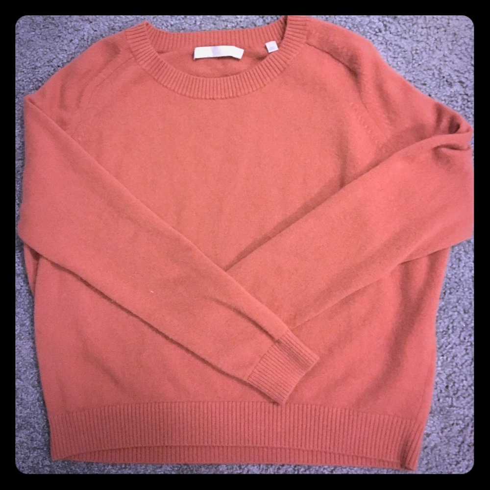 100% cashmere Vince crew neck sweater EUC